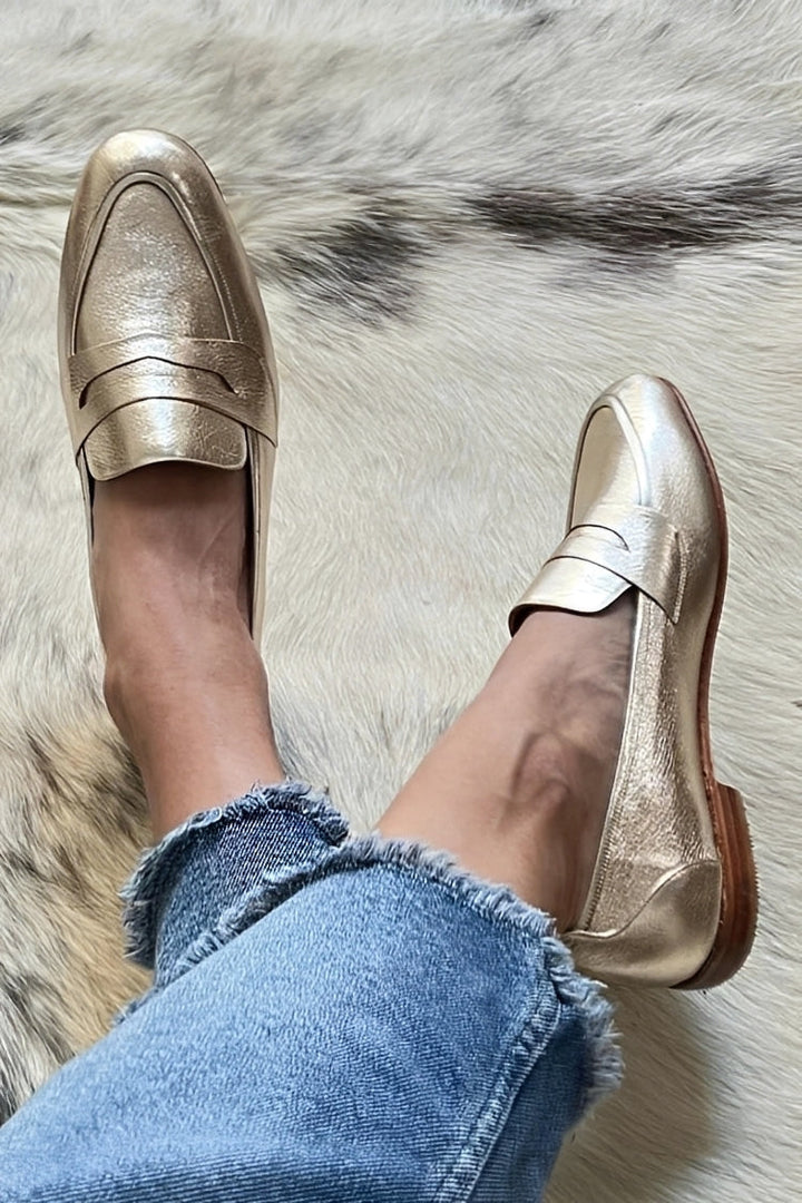 Finley Promenade Loafers – Gold