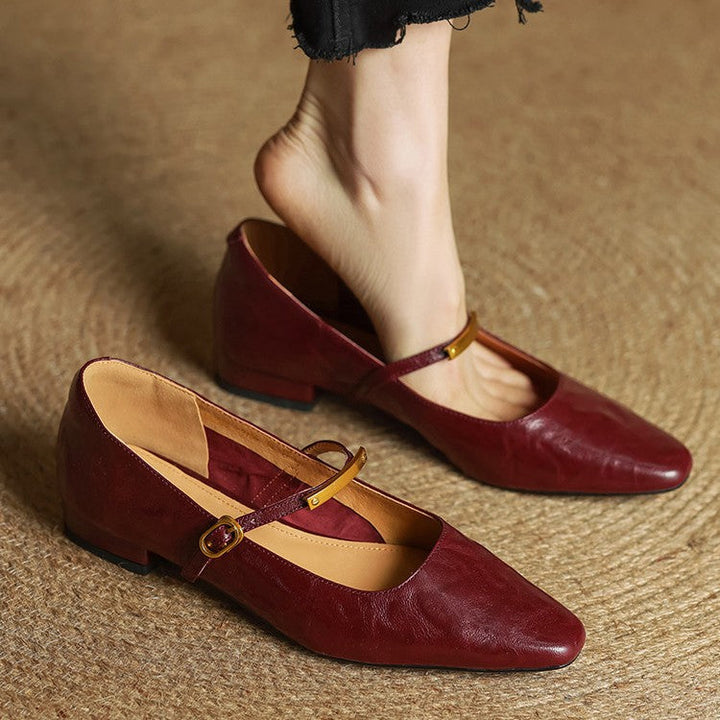 Wren Halo Classic Pumps by Perlamila