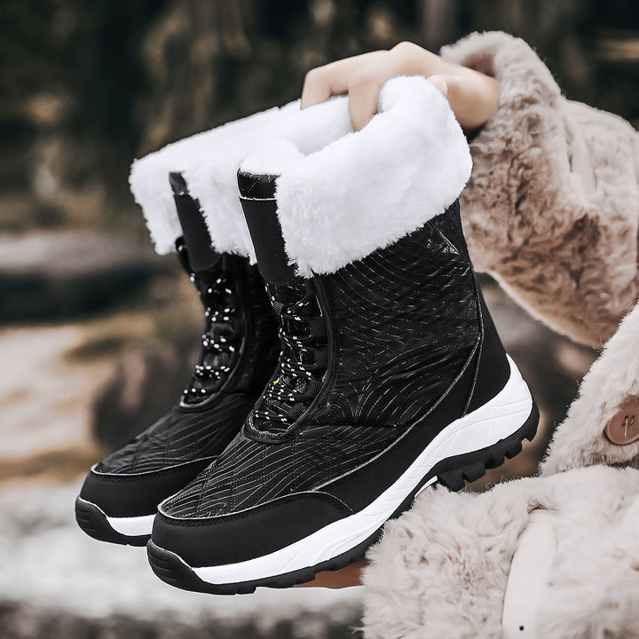 Veda Chime Winter Boots by Perlamila