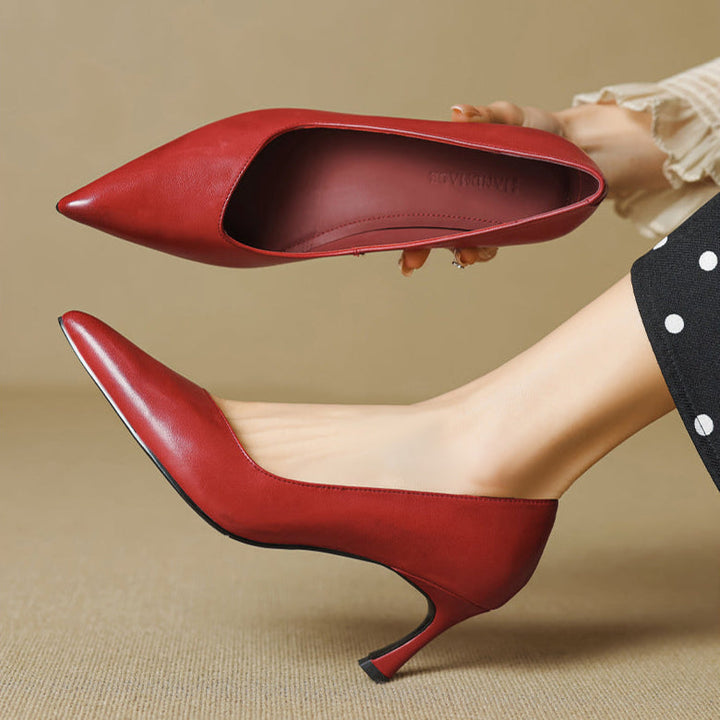 Pippa Luster Elegant Pumps by Perlamila