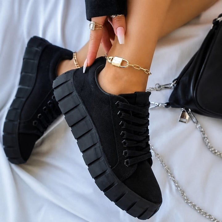 Brooklyn Muse Everyday Sneakers – Black