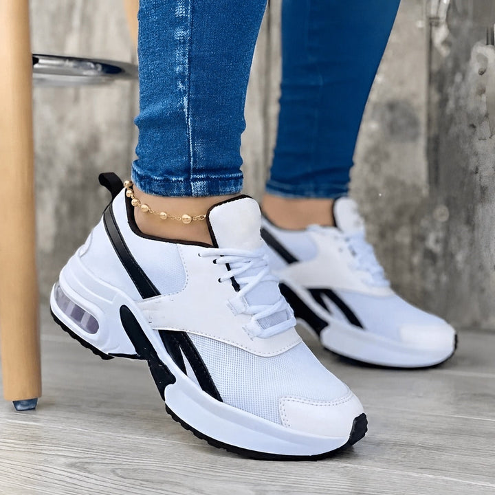 Teagan Muse Everyday Sneakers – White