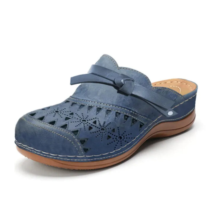 Mallory Promenade Clogs – Blue